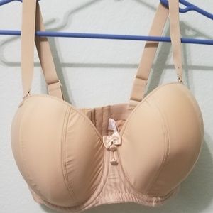 Curvy kate biscotti luxe strapless bra.